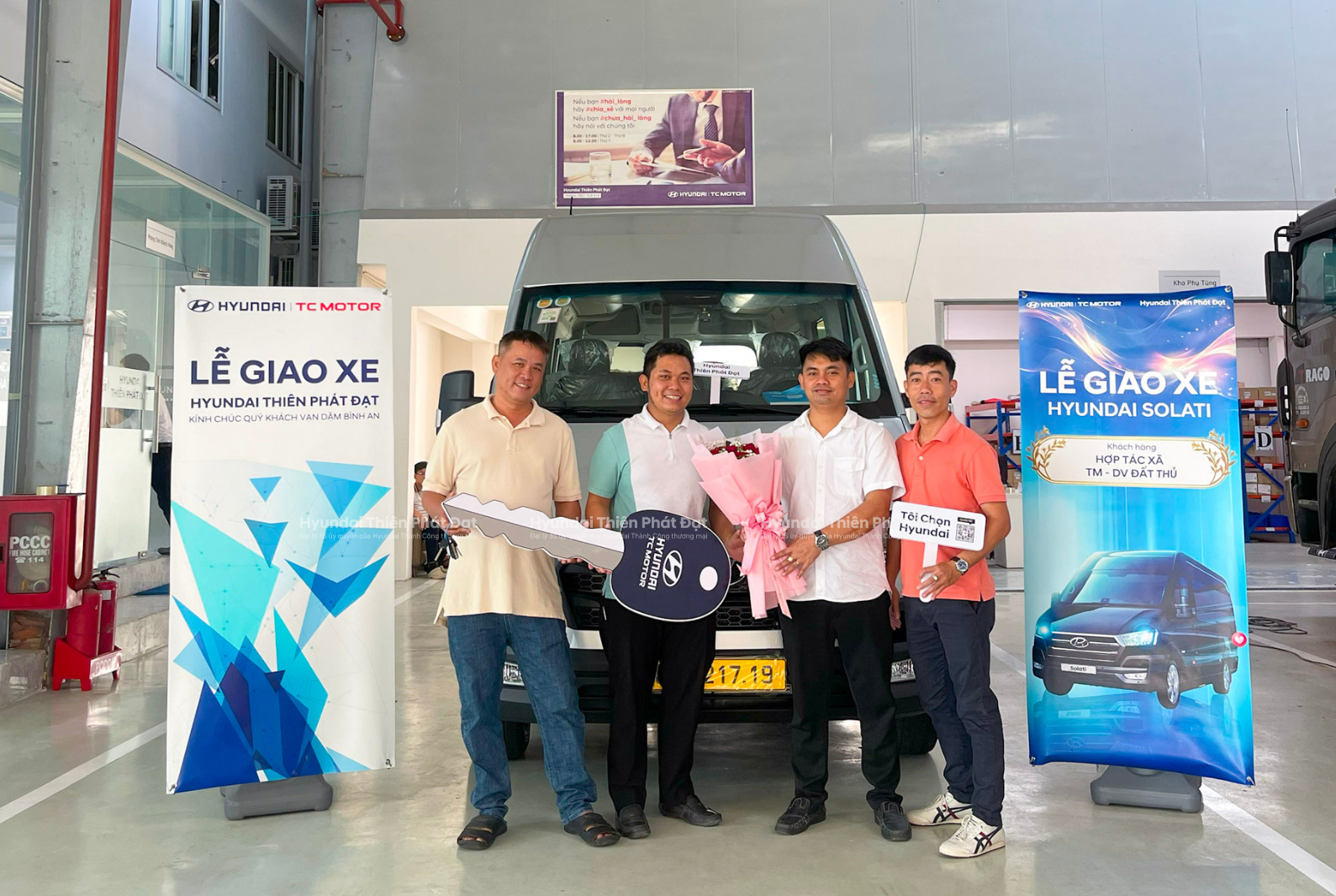 Hyundai Thiên Phát Đạt và Hợp tác xã TM - DV Đất Thủ 