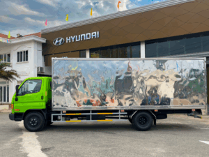 Hyundai Mighty W11XL thùng kín tại Hyundai Thiên Phát Đạt