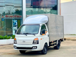 New Porter H150 thùng kín chở hải sản tại Hyundai Thiên Phát Đạt
